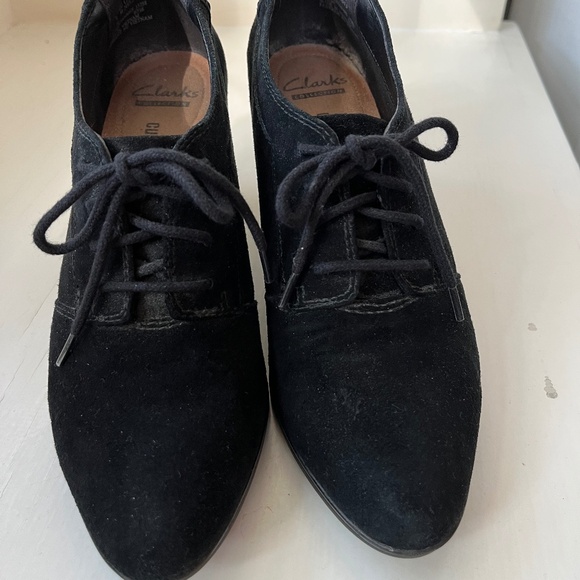 Clarks Black Suede Block Heels - Picture 3 of 6